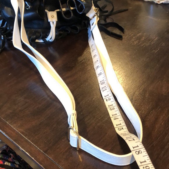 MyChoice Genuine Leather Fringe Bucket Purse. Made in Italy! - Picture 8 of 17